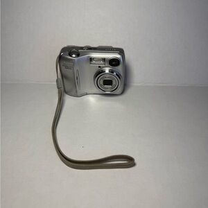 Nikon coolpix 3200  Point-and-Shoot Digital Camera with Wrist Strap PARTS ONLY